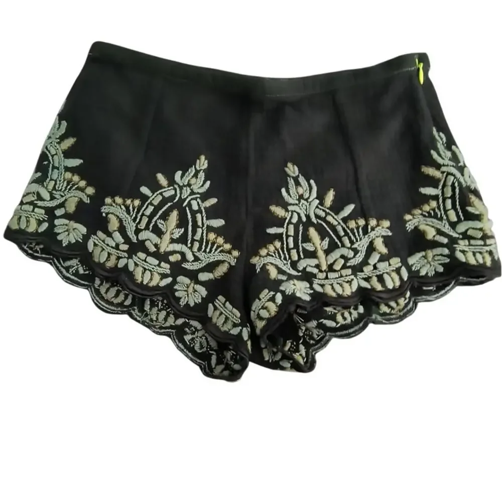 Free people Embroidered Casual Boho Shorts Wmn's Sz XS Brown Scalloped Textured